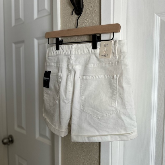 Forever 21 High Rise Ivory Shorts Size: 30 - Picture 8 of 8